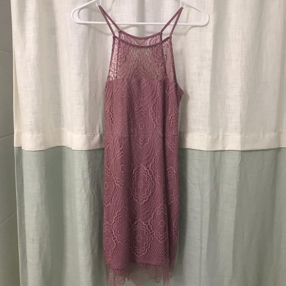 Lilac lace express dress